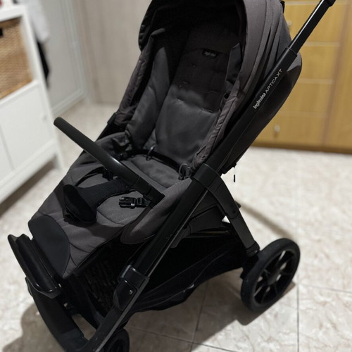Inglesina Aptica XT stroller and carrycot 2-in-1 used