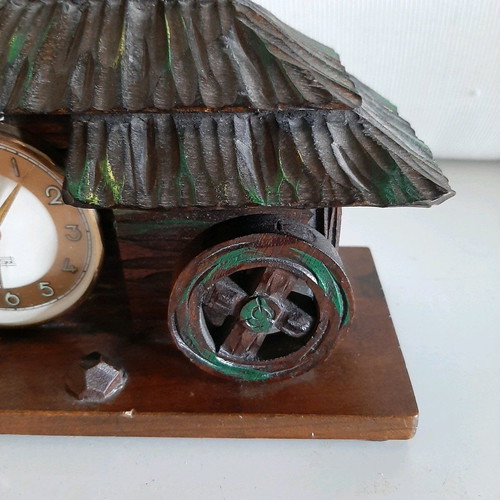 Meiko collectible clock music box and lamp like new 1950s