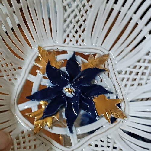 Platters like new, decorative and functional