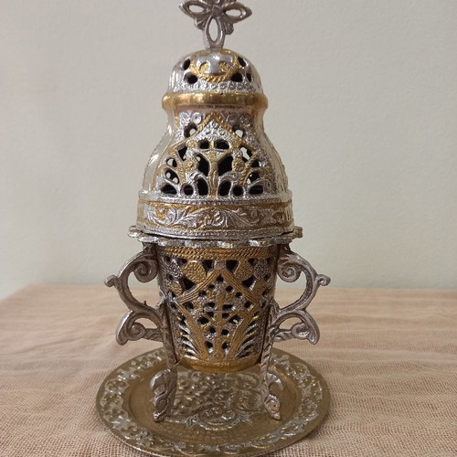 Gianniotiko brass oil lamp 23 cm with glass and saucer