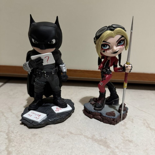 Batman and Harley Quinn mini figures bundle 16cm