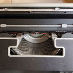Olivetti Lettera DL typewriter with Greek keyboard and original case