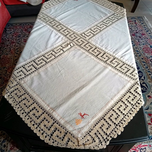 Handmade embroidered tablecloth with lace, new, cotton 1.15×1.15 m