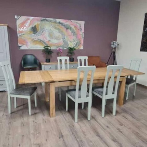 Wooden extendable oak dining table with six chairs new