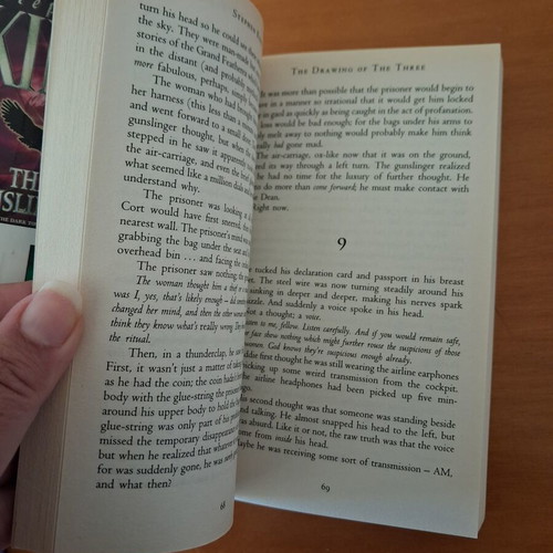 The Drawing of the Three by Stephen King like new, English