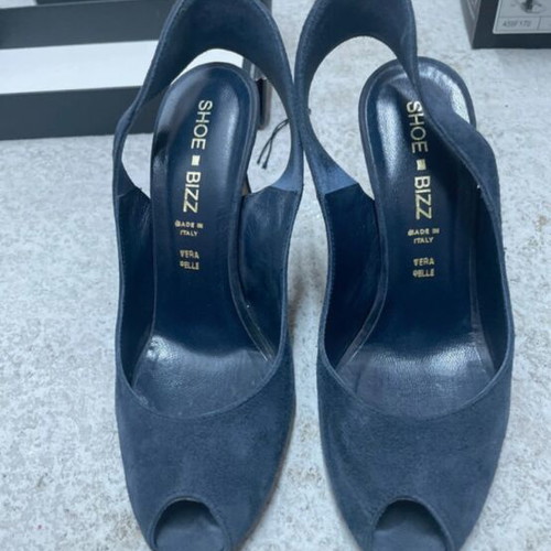 Shoe Bizz blue leather mules size 37