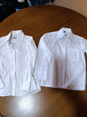 Boys' dress shirts 4-6 years like new, white, set of 2