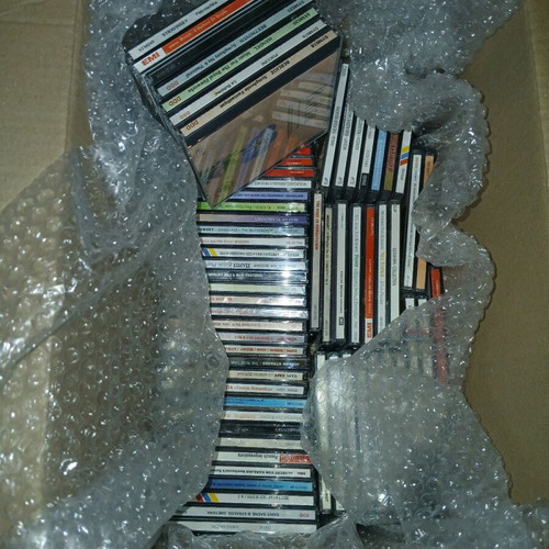 Classical music CD set like new, pack of 69