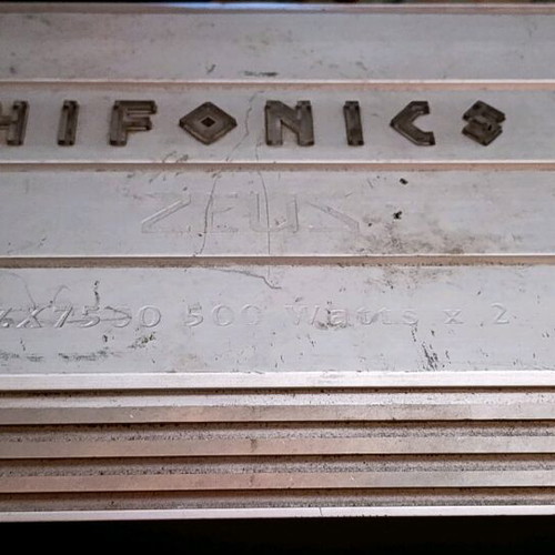 Hifonics ZX 7500 amplifier used, 2x500 RMS, dual channel