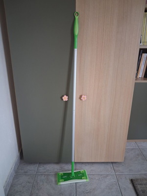 Swiffer Starter σκούπα σαν καινούργια