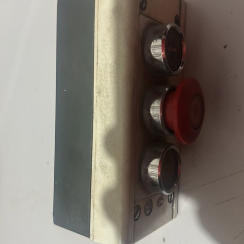 Industrial ABS control button box with 3 keys