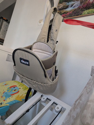 Chicco Baby Carrier like new