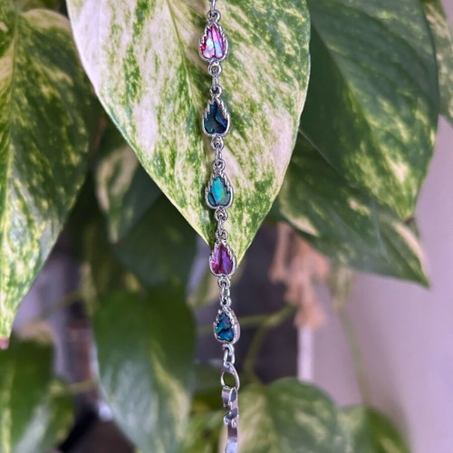 Bracelet with abalone shell inlays like new, silvertone leaf design