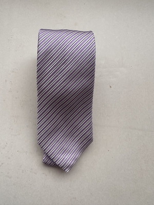Hugo Boss tie, beige and purple