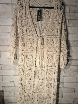 Embroidered Boohoo kaftan beige new, size L