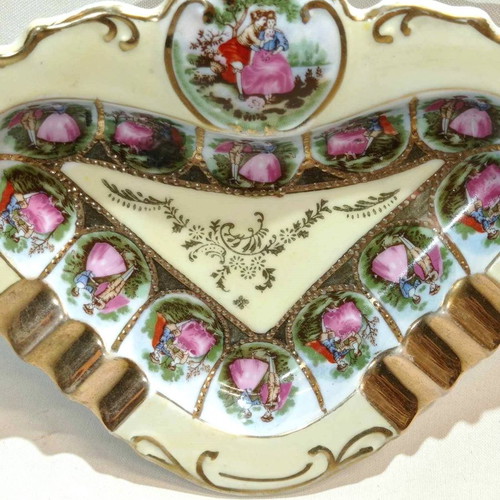Large porcelain ashtray NTC Japan from the 1950s