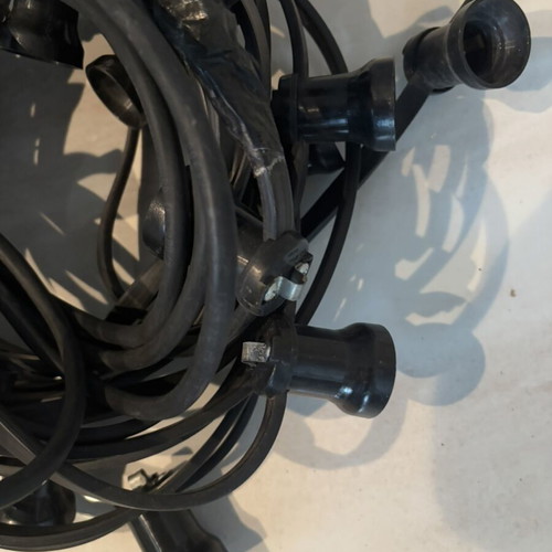 Outdoor lighting cable with 20 lamp sockets like new