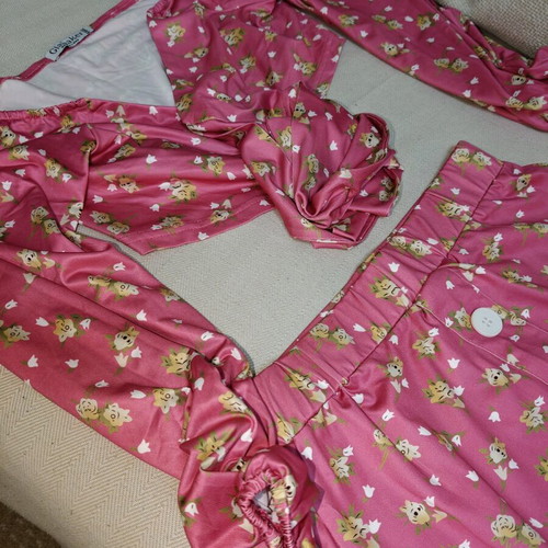 Floral pink set top with tie and pencil skirt new size M
