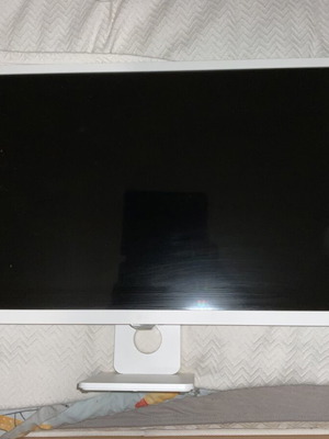 Lg TV Monitor 40” λευκό σαν καινούργιο με τροφοδοτικό καλώδιο