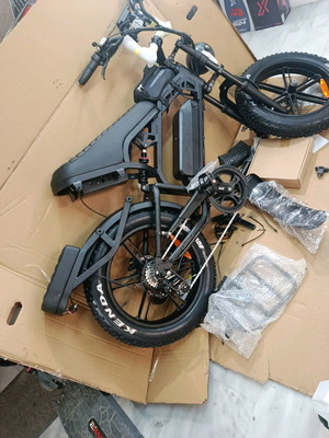 Ηλεκτρικό ποδήλατο καινούργιο στο κουτί του