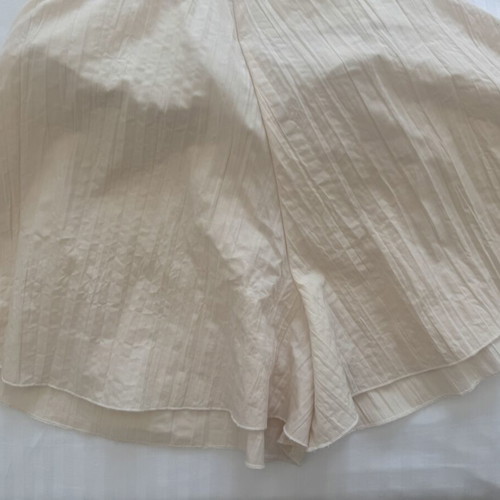 Cori high-waisted shorts like new, beige, airy viscose