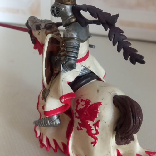 PAPO Knight Figure with Horse like new set