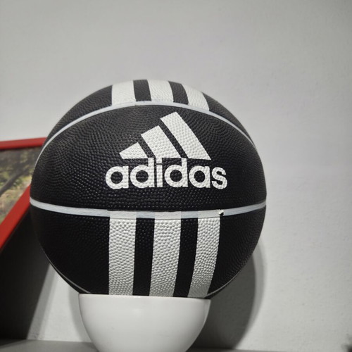 Adidas basketball ball like new