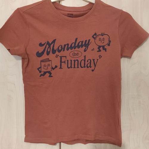 T-shirt for 10-year-old boy like new, orange and red