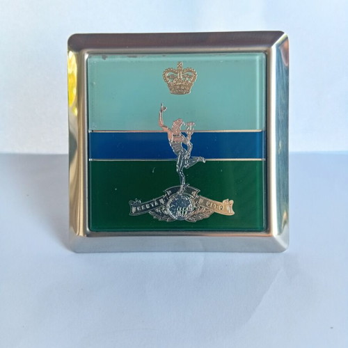 Vintage British Army Car Emblem used, collectible