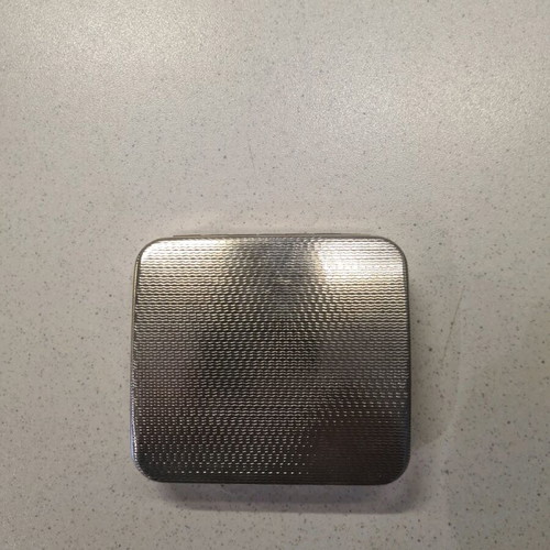 Zig Zag metal rolling tobacco case like new with 4 packs of Swan filters