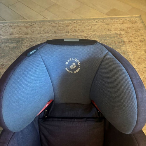 Maxi-Cosi RodiFix AirProtect ISOFIX child car seat 15-36kg used