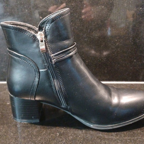 Voi&Noi ankle boots used, genuine leather, size 36, black