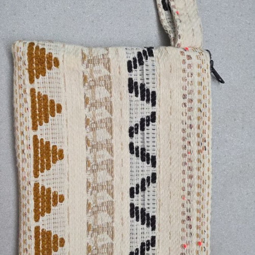 Bleecker & Love Small Waterproof Bag like new, beige multicolor