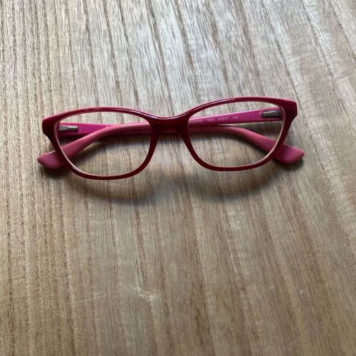 Vogue myopia glasses used for prescription 1.25-1.50