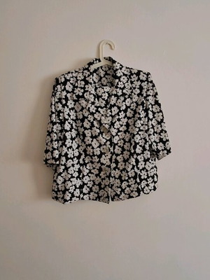 Summer tailored suit used, size XL, handmade fabric