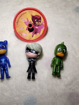 PJ Masks figures set with spinning top like new