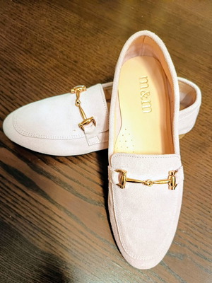 M&M leather women's moccasins size 37, beige