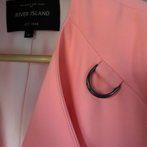 River Island crop jacket size S like new, pink with zipper details