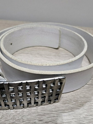 Italian leather belt used with buckle, white, size 105