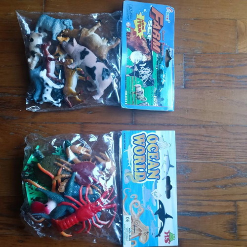 Plastic animals children's toys new, 2 packs of 10 each