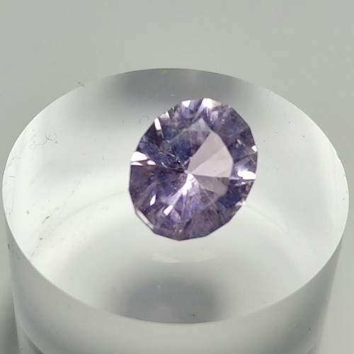 Kunzite 5.84 carats new, mixed oval cut, pink-lilac