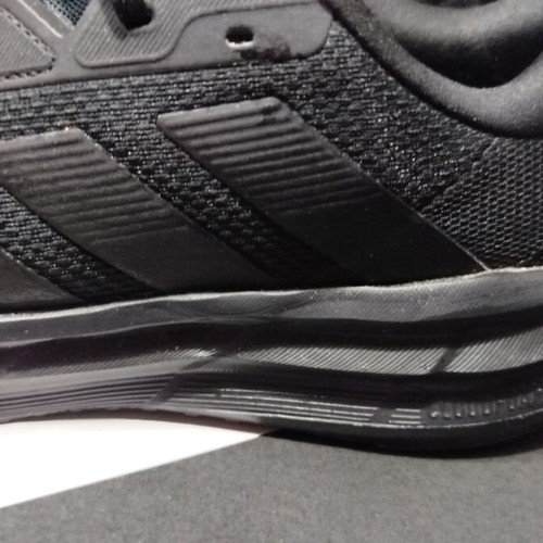 Adidas men's athletic shoes like new with cloudfoam technology black