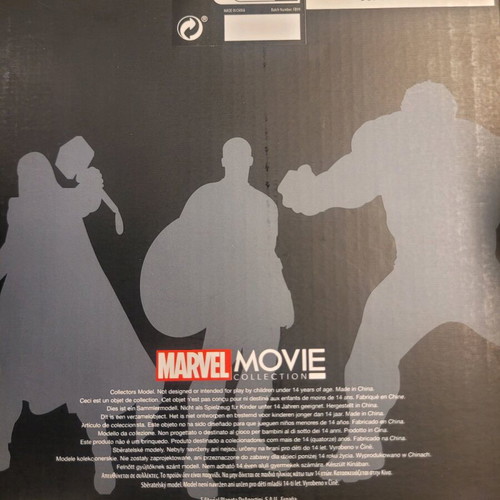 Marvel Movie Collection Hulk from Thor Ragnarok like new