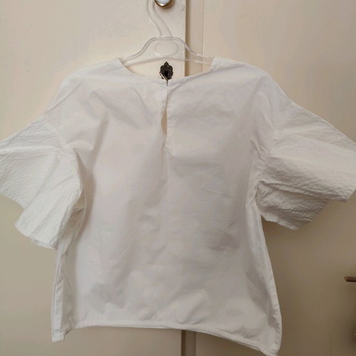 Blouse Black & Black cotton white with ruffles like new, size M
