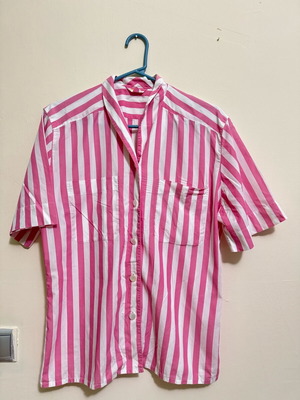 Striped pink-white vintage style shirt size M like new