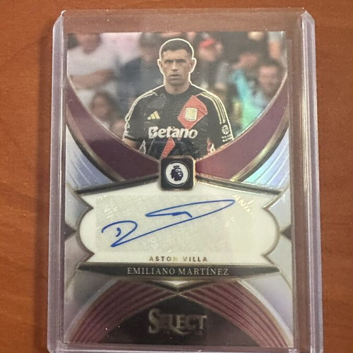 Panini Select Emiliano Martinez autograph card Aston Villa