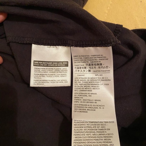 Levi’s T shirt used, size S, with slightly faded logo
