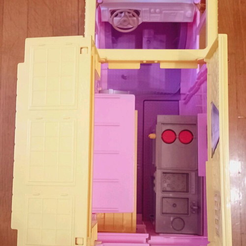 Barbie Cantina HPL71 by Mattel like new