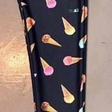 Chic Mess leggings with ice cream design, size Small, like new