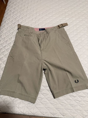 Fred Perry chino bermuda shorts like new, beige, size S